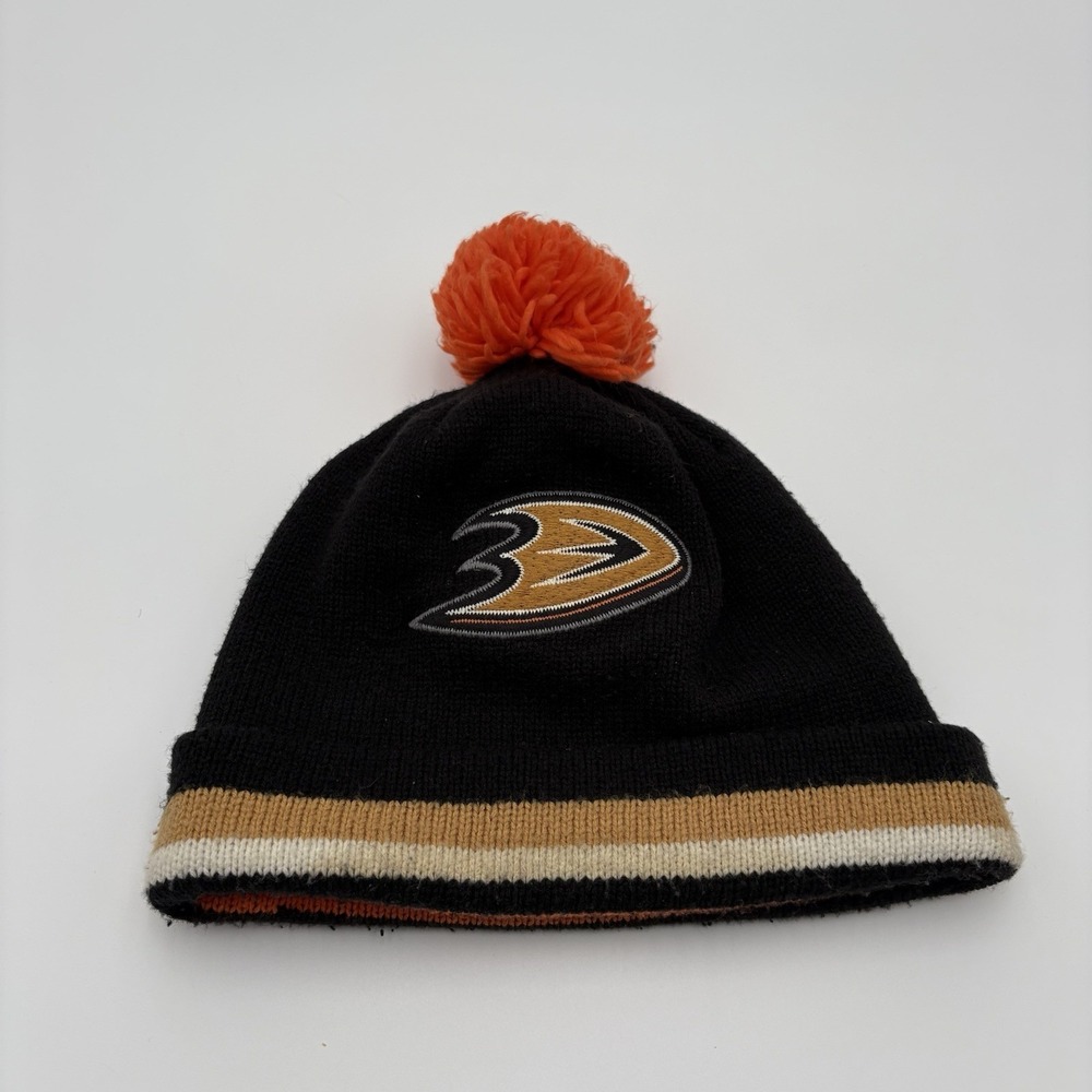 Mitchell & Ness Anaheim Ducks Beanie Hat NHL Hockey Black Orange Pom Cuffed Cap